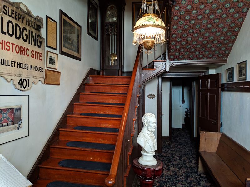 The Attic Where Sharpshooters Once Waited