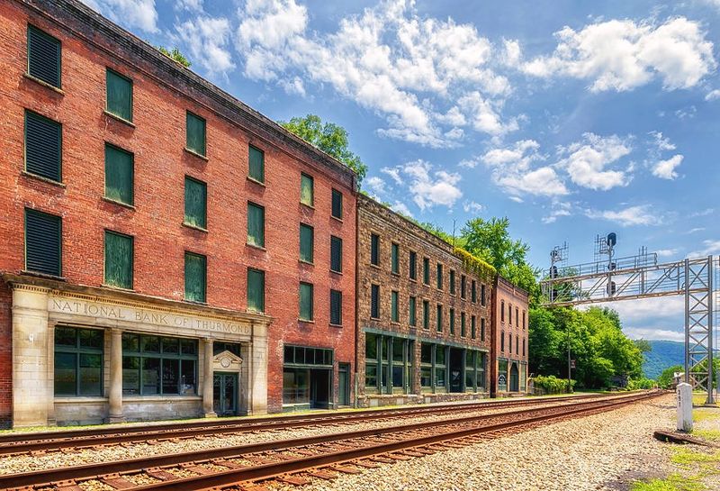 The Boomtown That Once Out-Earned Bigger Cities