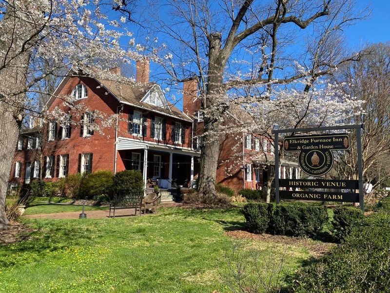 The Elkridge Furnace Inn And Its Riverside Gardens