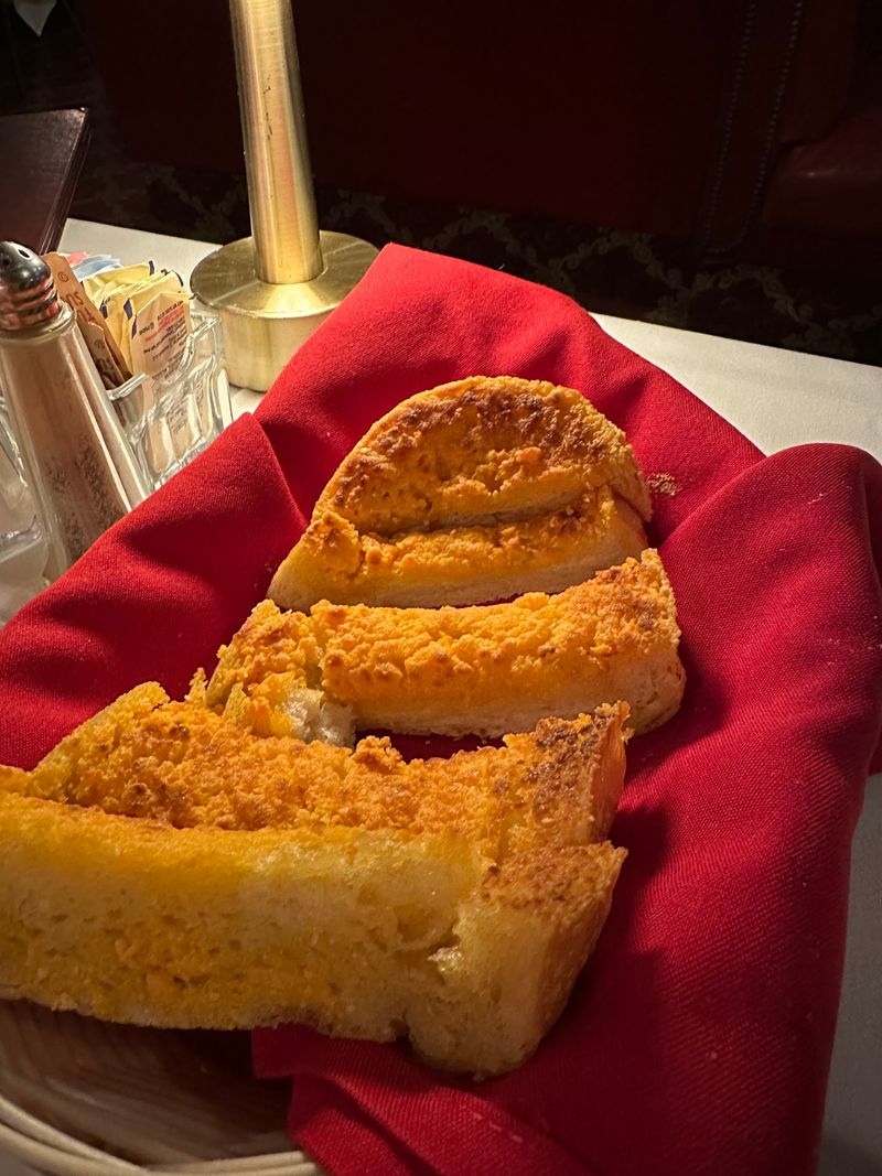 The Garlic Cheese Bread With a Cult Following