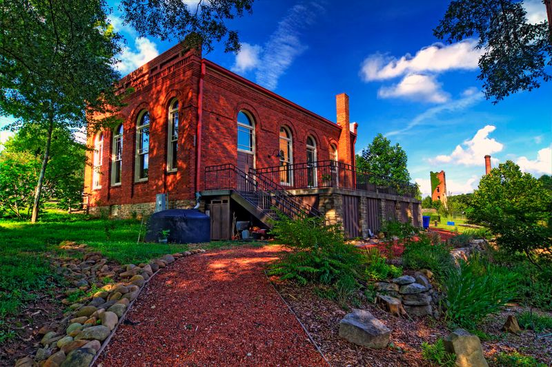 The Goodall Environmental Studies Center and Its Garden