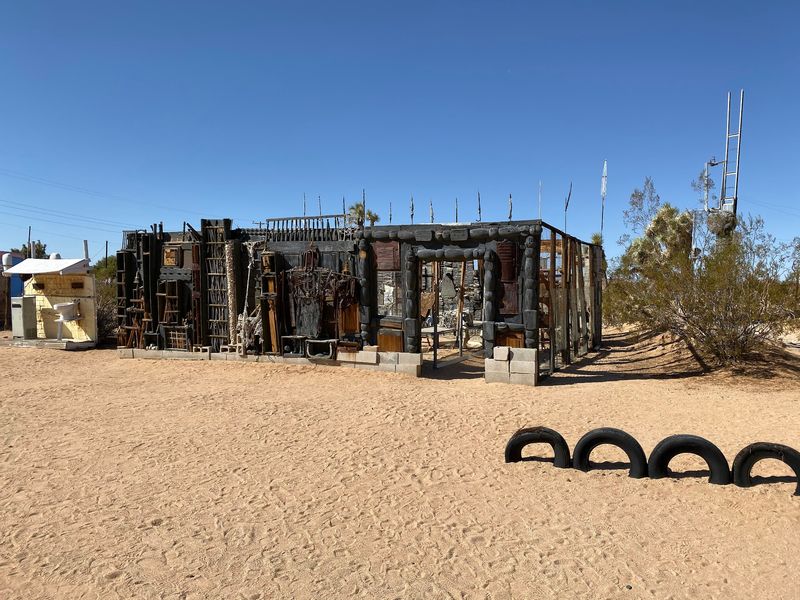 The Man Who Traded Los Angeles for the Mojave The Man Who Traded Los Angeles for the Mojave