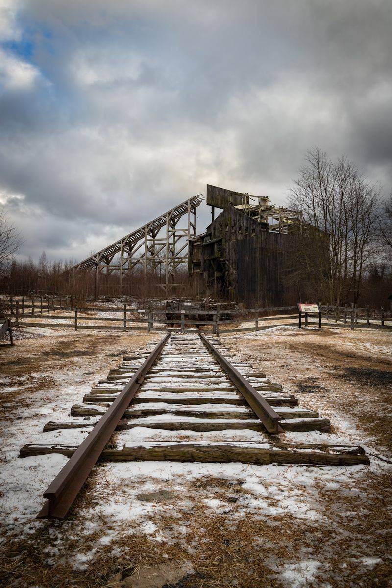The Railroad Tracks That Split a Community in Two The Railroad Tracks That Split a Community in Two