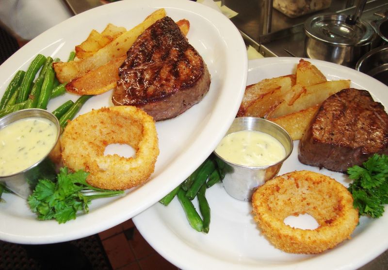 The River Palm Terrace Sets The Standard On The Water