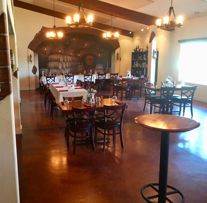 The Rustic Dining Room Sets The Mood