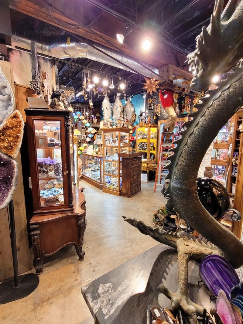 Themed Rooms That Keep Changing Themed Rooms That Keep Changing