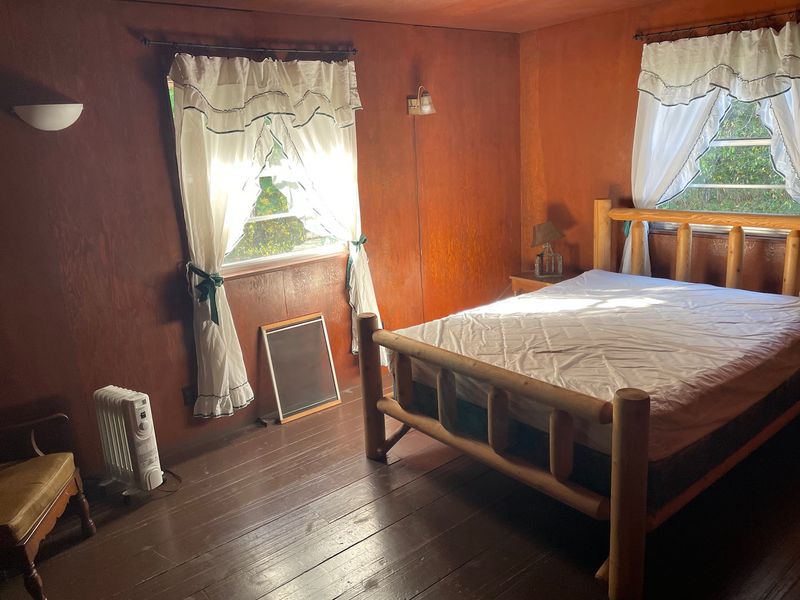 Three Bedrooms and Room to Spread Out