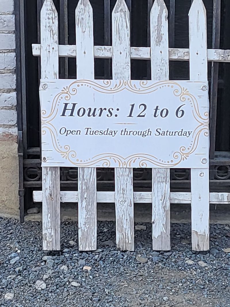 Timing Your Visit Around the Hours Timing Your Visit Around the Hours