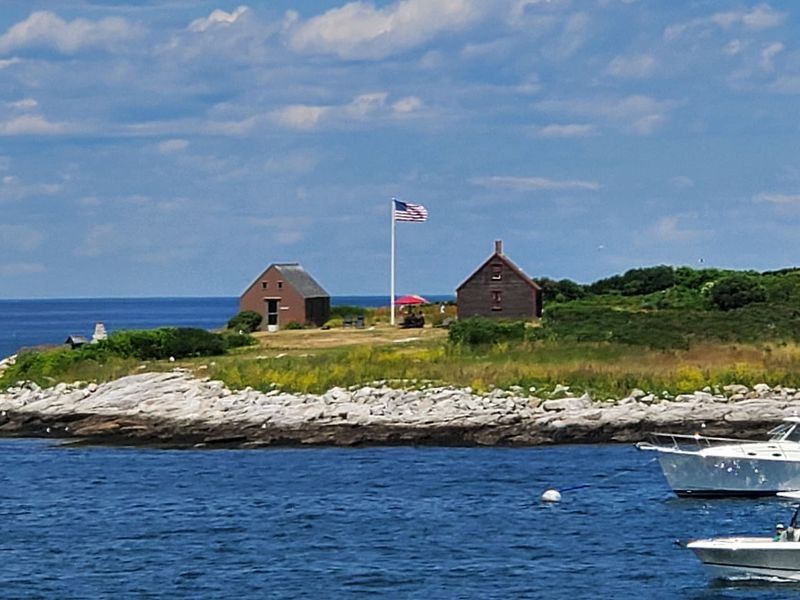 Two States Splitting Nine Islands