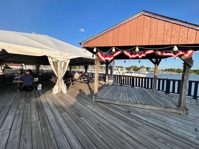 Waterman's Crab House