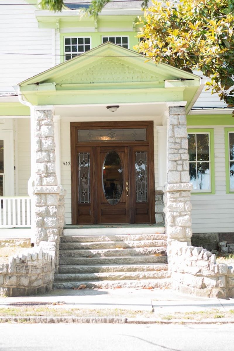 What the Porch Still Says