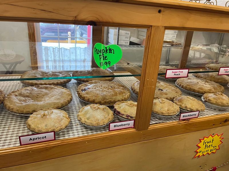 Whole Pies for the Family Table Whole Pies for the Family Table