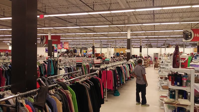 Why Resellers Show Up Early