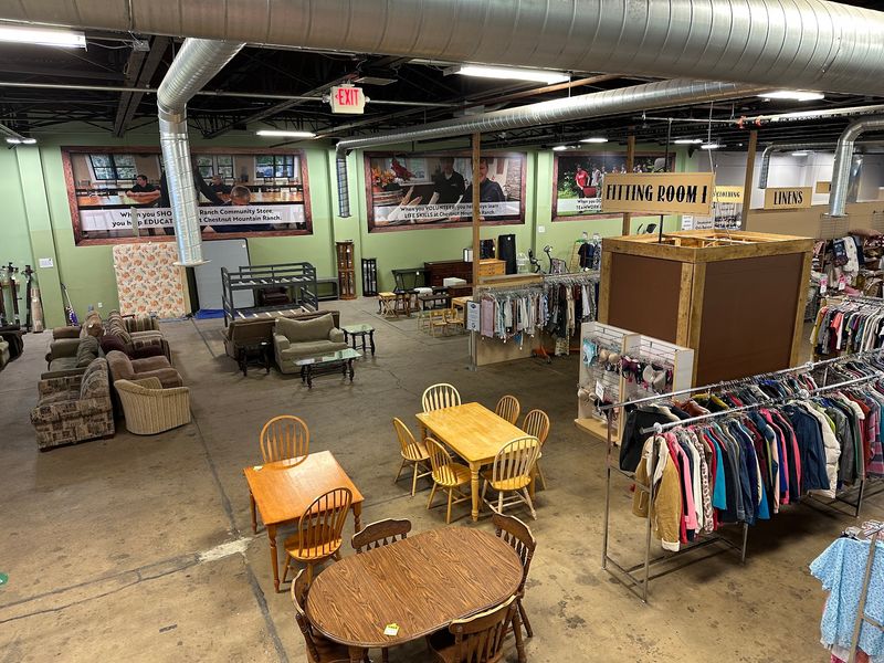 Why This Store Keeps Shoppers Coming Back Why This Store Keeps Shoppers Coming Back