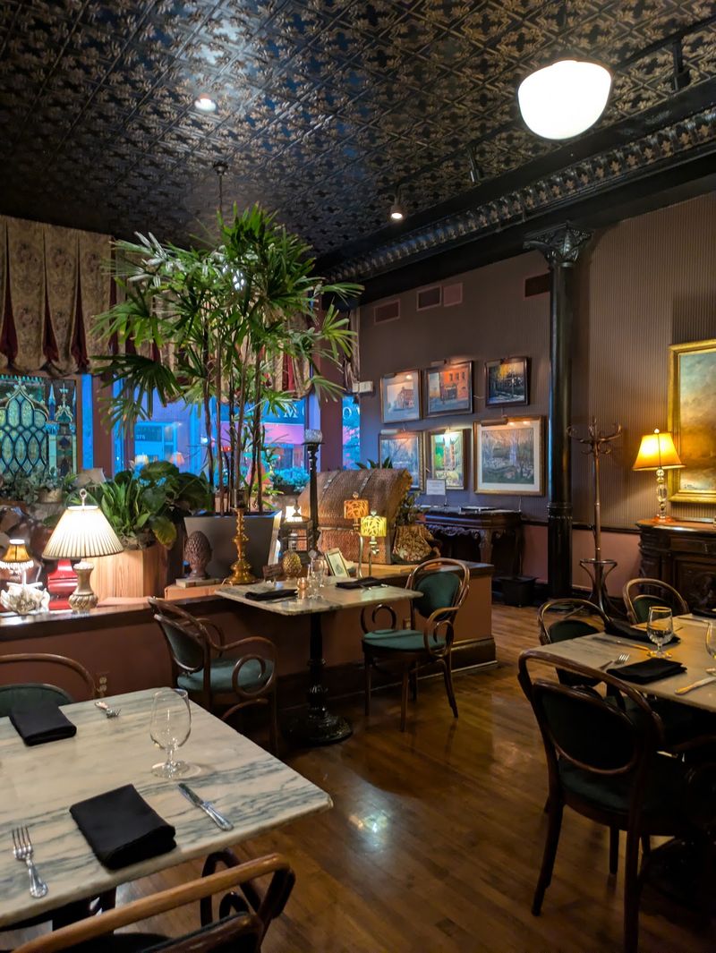 Why the Supper Club Comparison Sticks Why the Supper Club Comparison Sticks