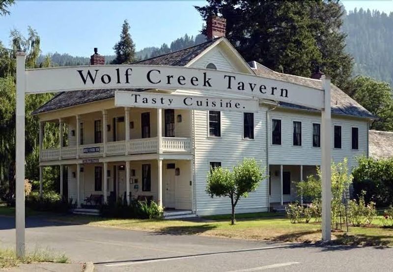 Wolf Creek Inn and Tavern, Wolf Creek Wolf Creek Inn and Tavern, Wolf Creek