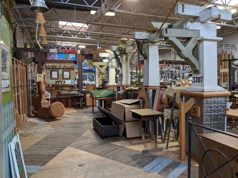 Workshops That Turn Beginners Into Builders Workshops That Turn Beginners Into Builders