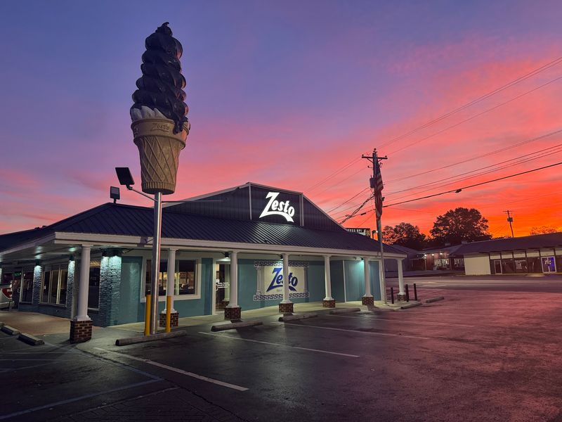 Zesto of West Columbia, West Columbia