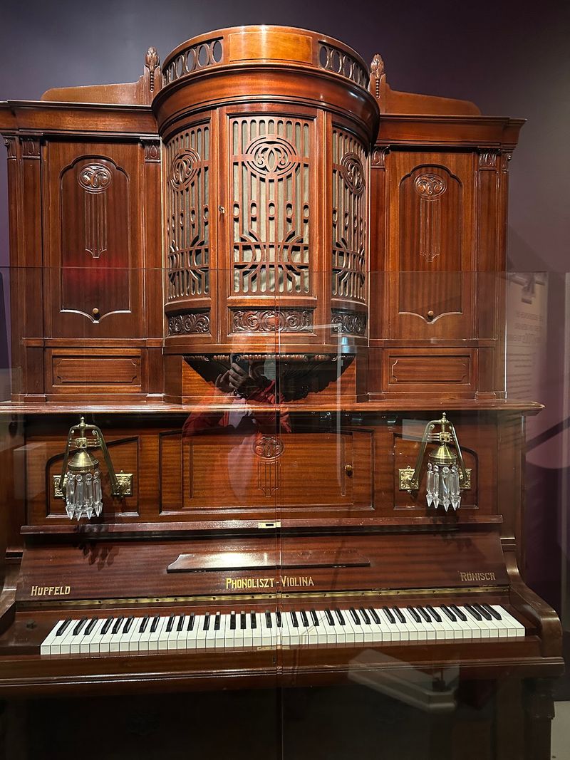 750 Musical Marvels Make Up One Wild Collection