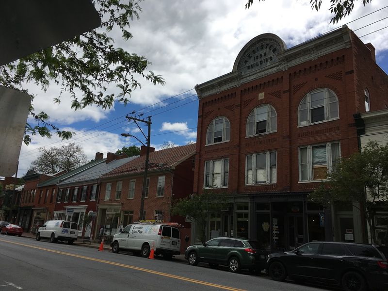 A 1786 Hotel Now Guards Three Centuries Of Stories
