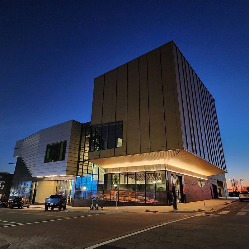A Bold New Building Across From a Legend