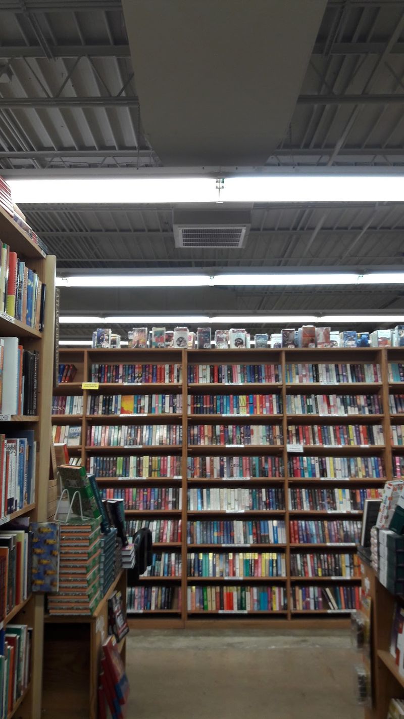 A Book Lover's Stop on North May Avenue A Book Lover's Stop on North May Avenue