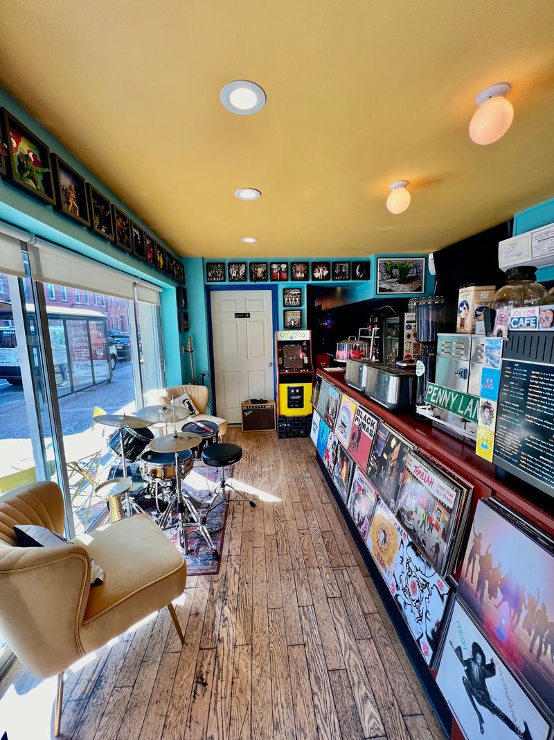 A Café Built Around One Simple Promise A Café Built Around One Simple Promise