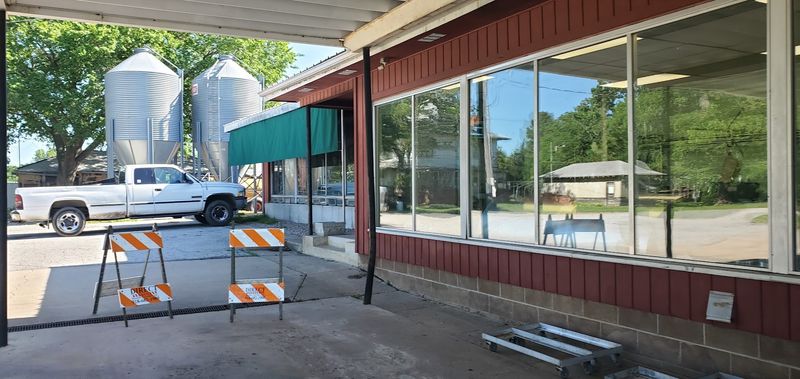 A Century-Old Dairy Just Off the Highway