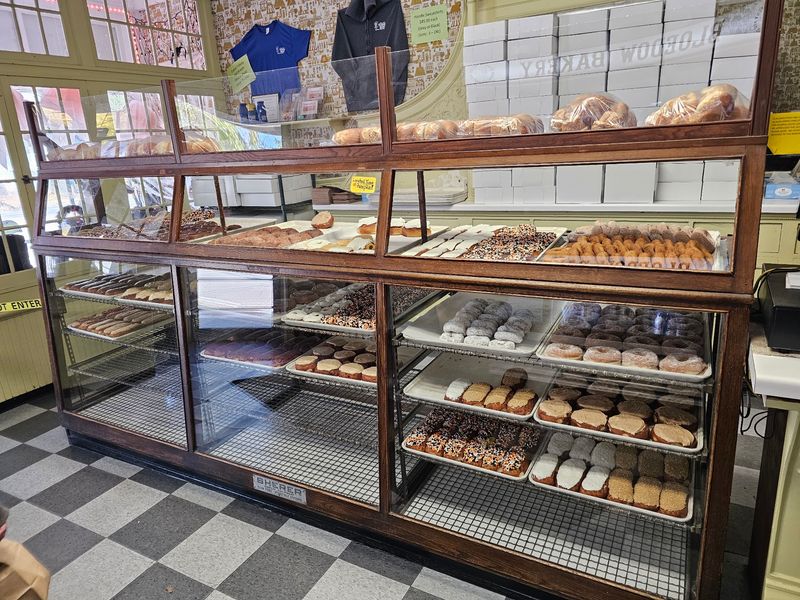 A Century of Frying Dough on East Broadway