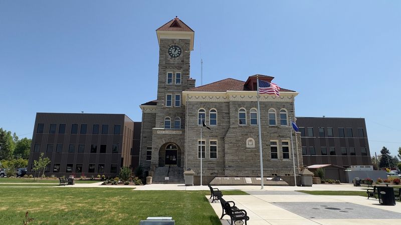 A Courthouse That Steals the Show A Courthouse That Steals the Show