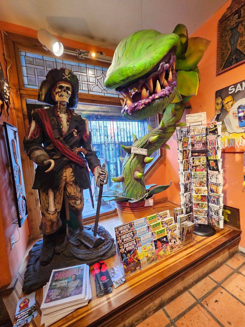 A Curio Shop That Refused to Sell Its Best Stuff