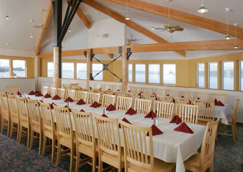 A Dining Room With the Columbia Right Outside A Dining Room With the Columbia Right Outside