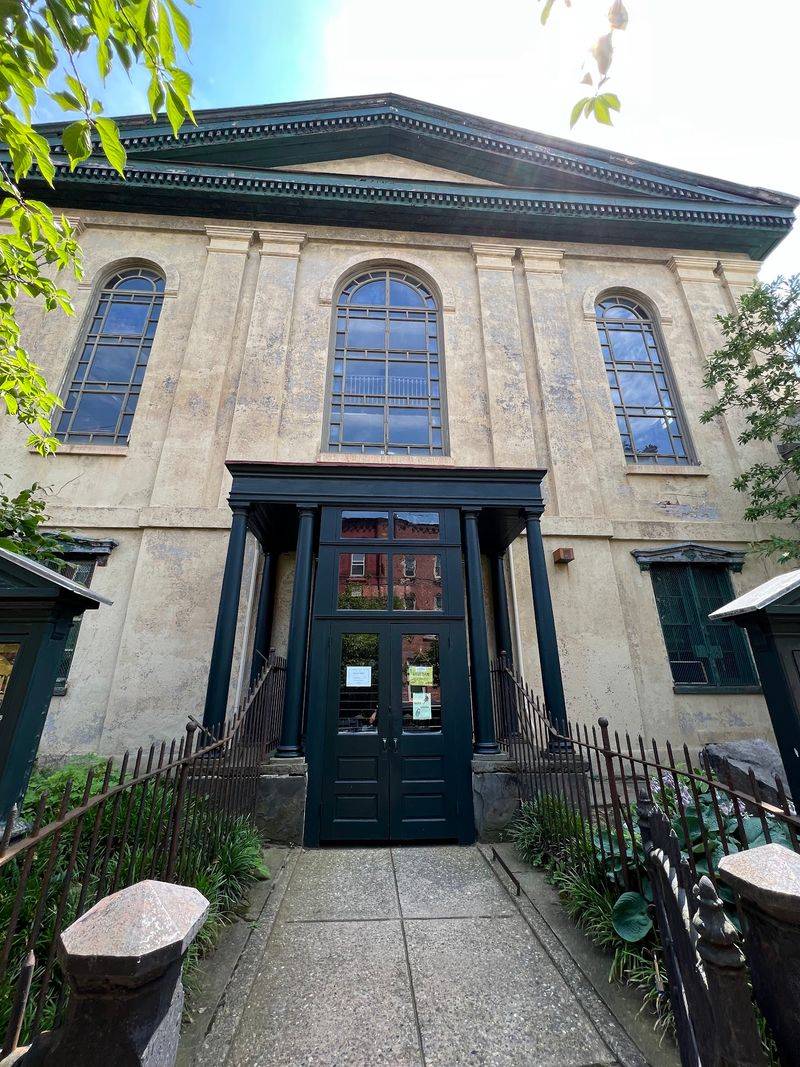 A Free Science School With a Big Idea