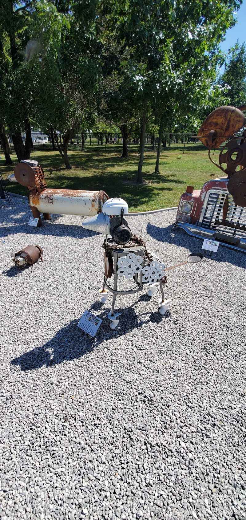 A Junkyard Dog Pound You Will Actually Want to Visit