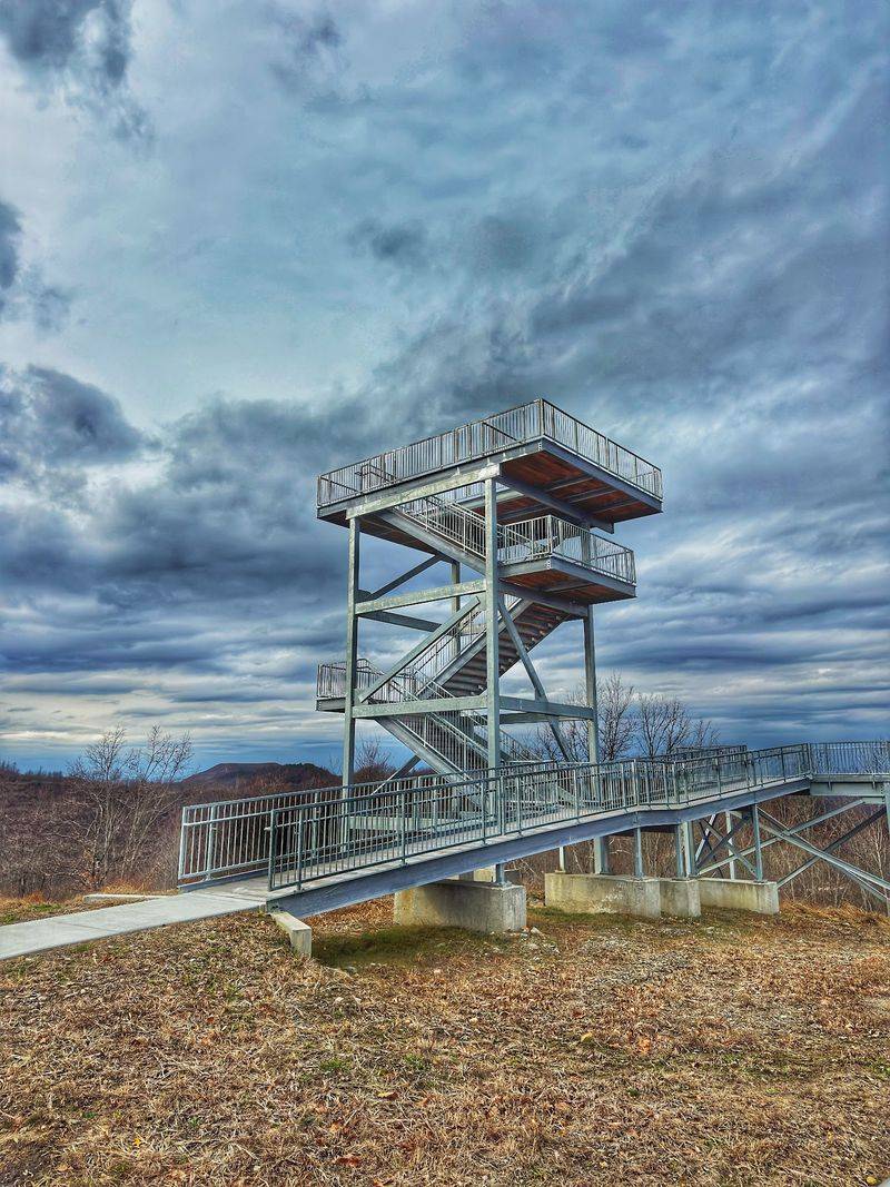 A Lookout Above the Coalfields A Lookout Above the Coalfields