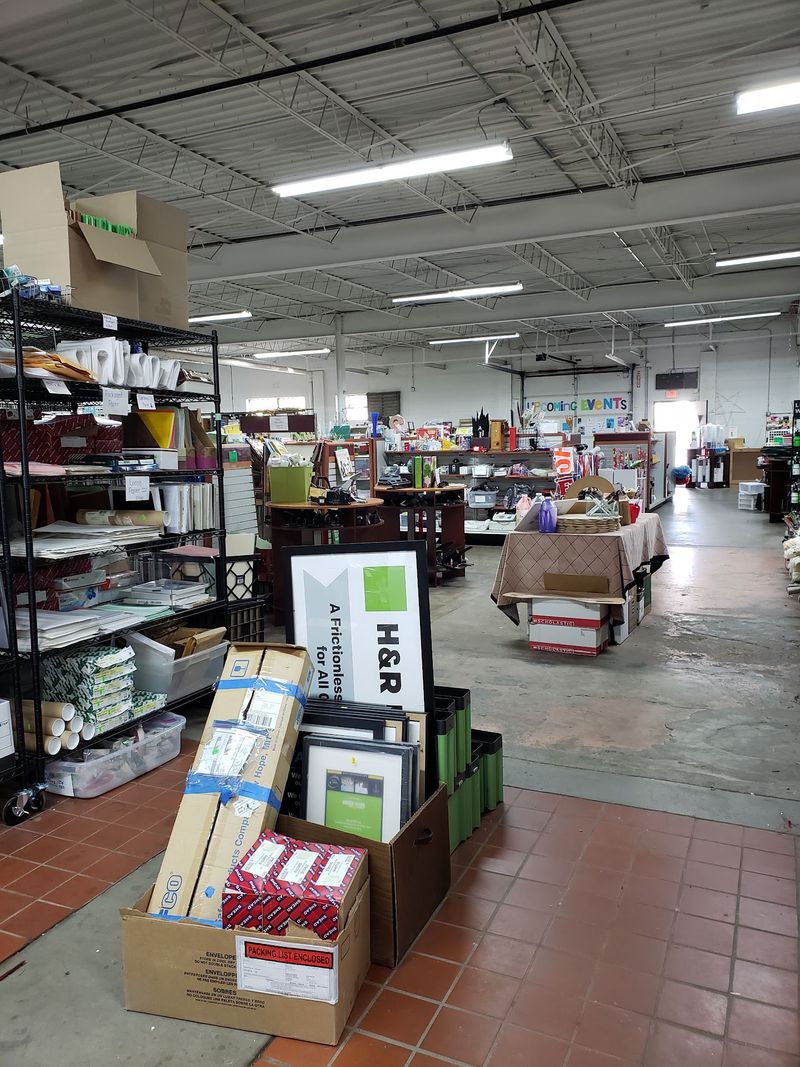 A Make And Take Room Lets Creativity Happen On The Spot