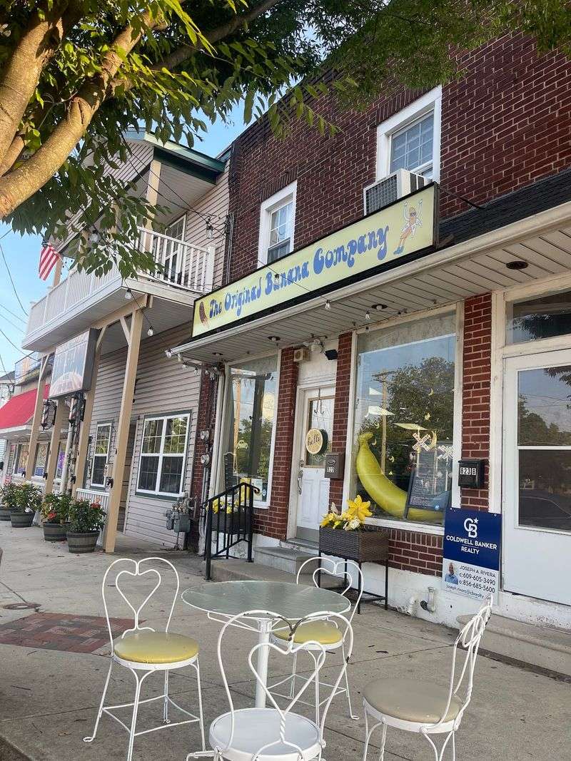 A Mother-And-Son Team Built A Whole Shop Around One Fruit