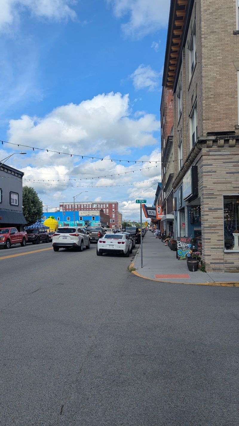 A Mountain County Seat Where the Budget Breathes