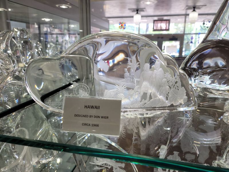 A Pocket Museum of Hometown Glass