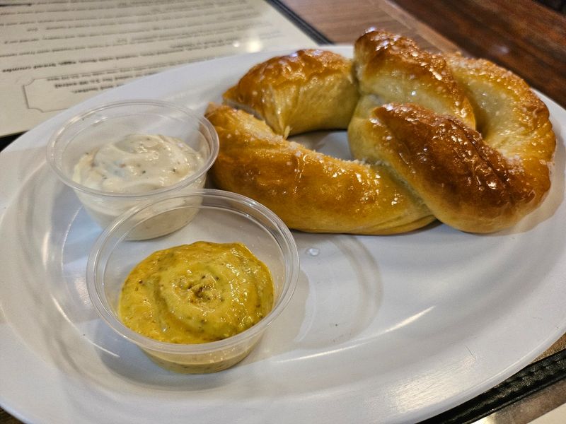A Pretzel The Size Of Your Plate Starts Things Right A Pretzel The Size Of Your Plate Starts Things Right