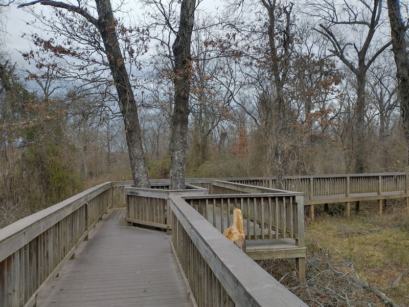 A Quiet Trail Tucked Inside a Federal Refuge A Quiet Trail Tucked Inside a Federal Refuge