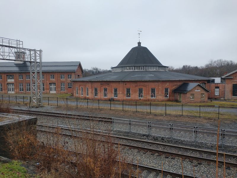 A Rail Yard Landmark That Never Packed Up And Left A Rail Yard Landmark That Never Packed Up And Left