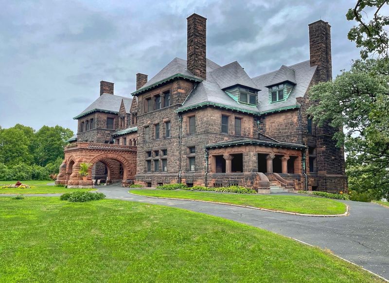 A Railroad King Built This Stone Giant For His Family