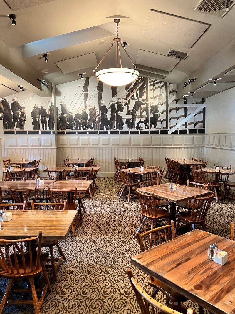 A Reservation Can Save You Some Hungry Pacing A Reservation Can Save You Some Hungry Pacing