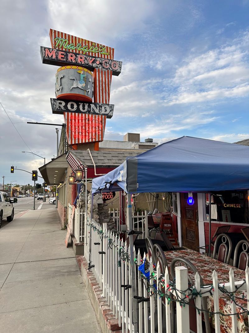 A Restaurant Shaped Like A Ride