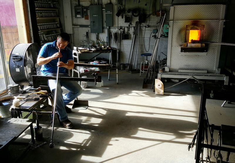 A Roadside Hot Shop With Deep Mountain Roots