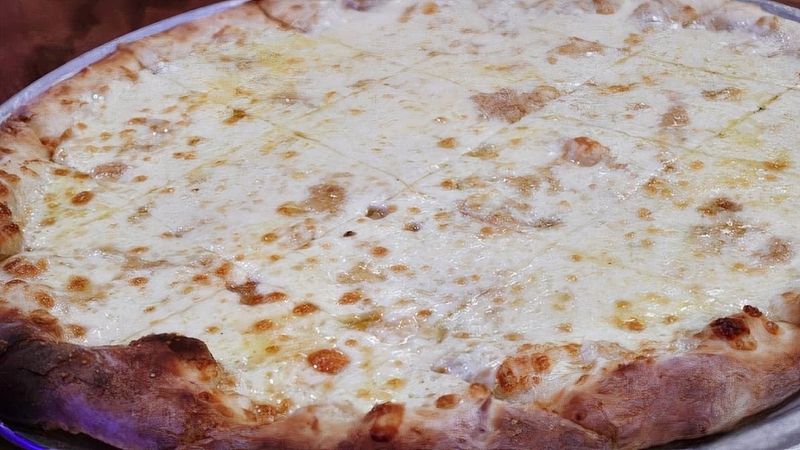 A Score That Put Tuscaloosa Pizza on the Map