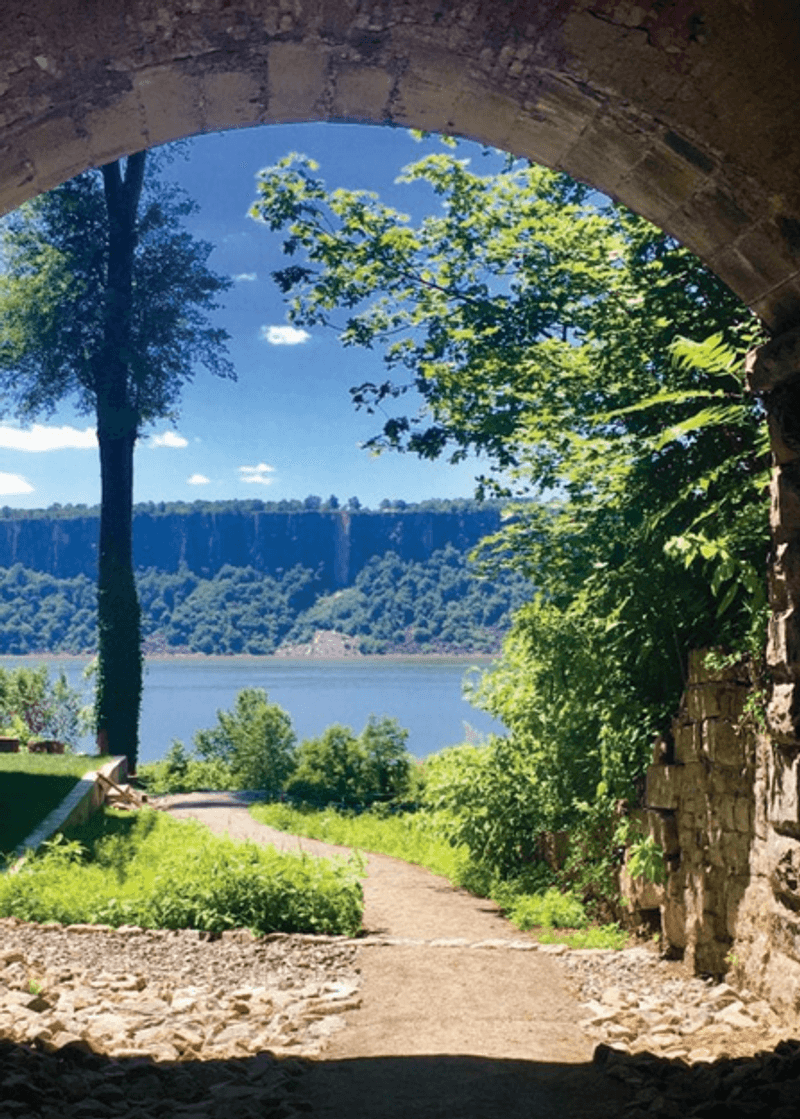 A Slow Stroll Through a National Landmark