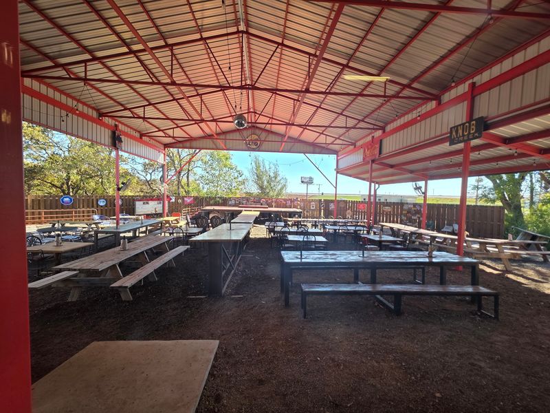 A Smoke Shack With a Cult Following A Smoke Shack With a Cult Following