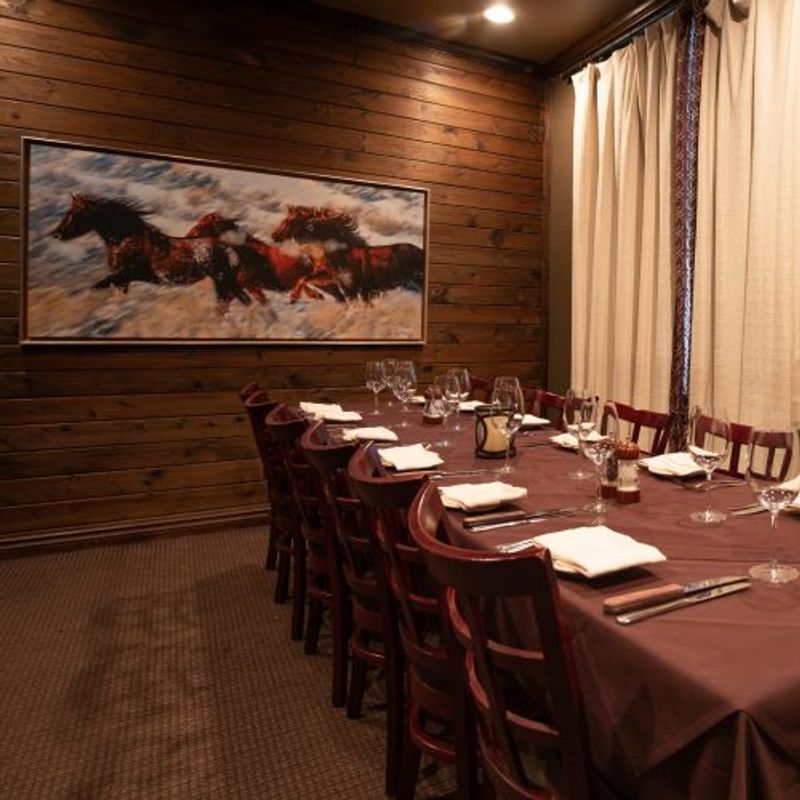 A Steakhouse Doubling as a Gallery A Steakhouse Doubling as a Gallery